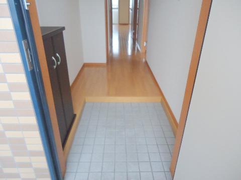 玄関　玄関（イメージ）