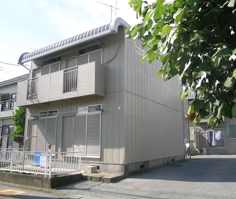 サンレピュート斉間Ｂ棟の外観