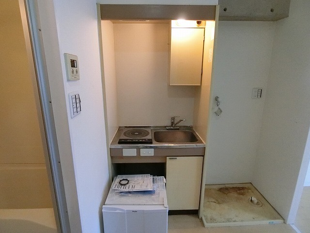 ラムール西舞子のキッチン写真