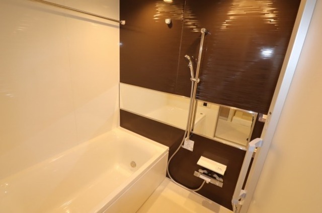 バス・シャワールーム　浴室