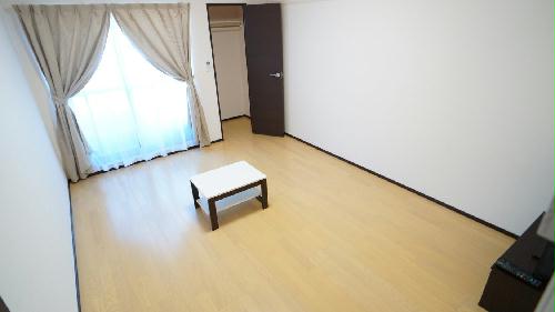 居室・リビング　入口側から見たお部屋（※画像は代表例です）