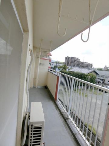 バルコニー　バルコニー付きです