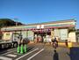 コンビニ　セブンイレブン川崎王禅寺東4丁目店（コンビニ）まで515m