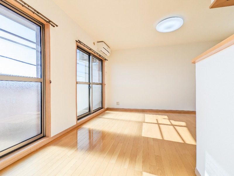 居室・リビング　図面と現状に相違がある場合には現状を優先