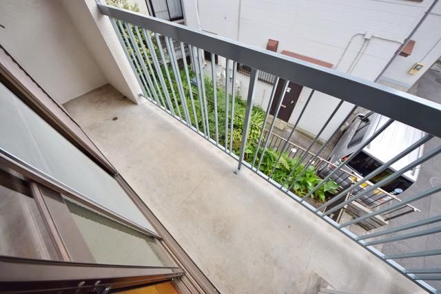 バルコニー　★空気の入れ替えを★