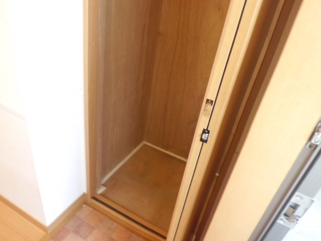 玄関　玄関収納