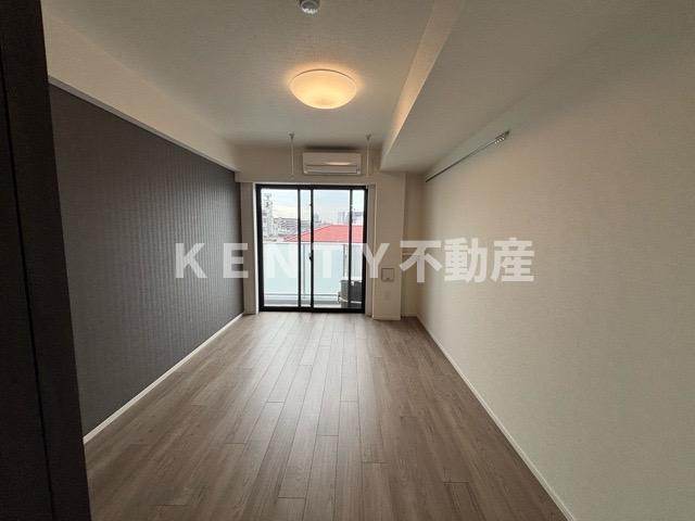 居室・リビング　ゆったりとした居間です