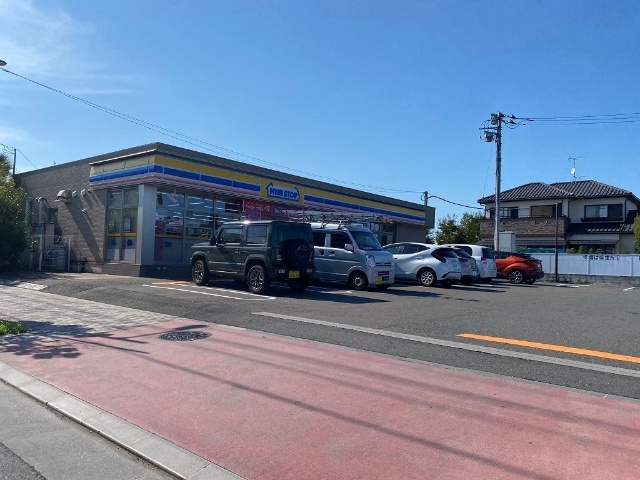 コンビニ　ミニストップ東大和芋窪店（コンビニ）まで225m
