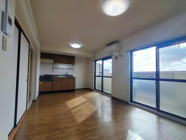 居室・リビング　居室照明付き