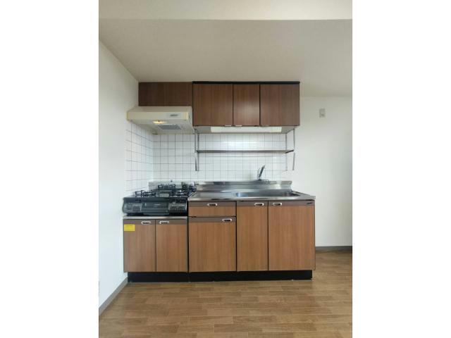 キッチン　２口ガスコンロ付き