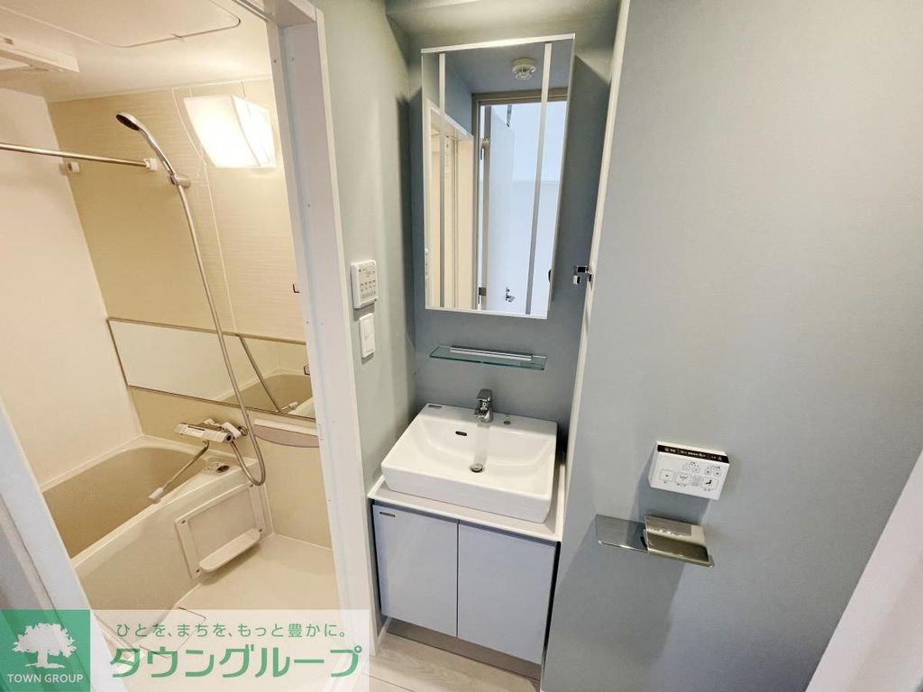 洗面設備　同仕様