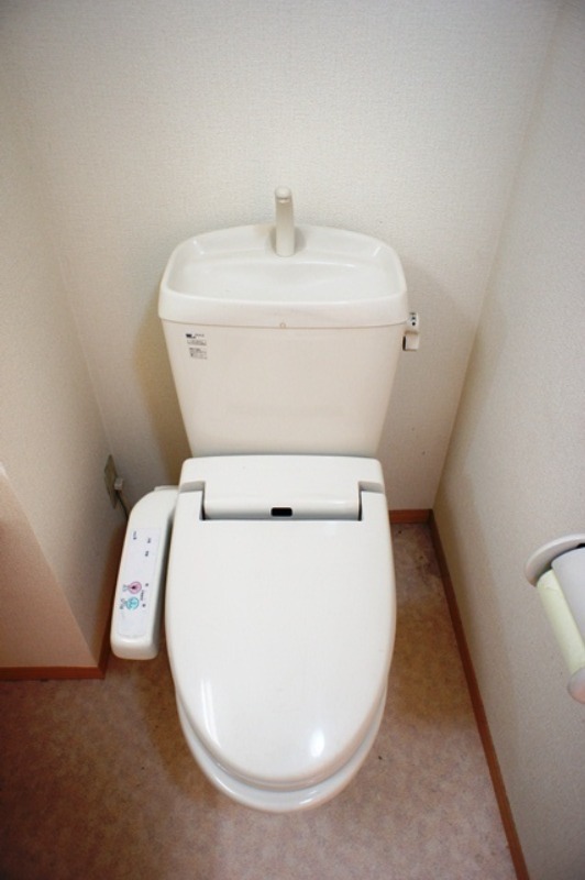 トイレ　図面と現状に相違がある場合には現状を優先