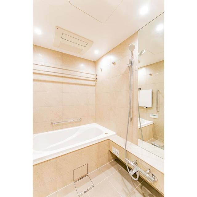 バス・シャワールーム　※写真は同タイプ住戸です。