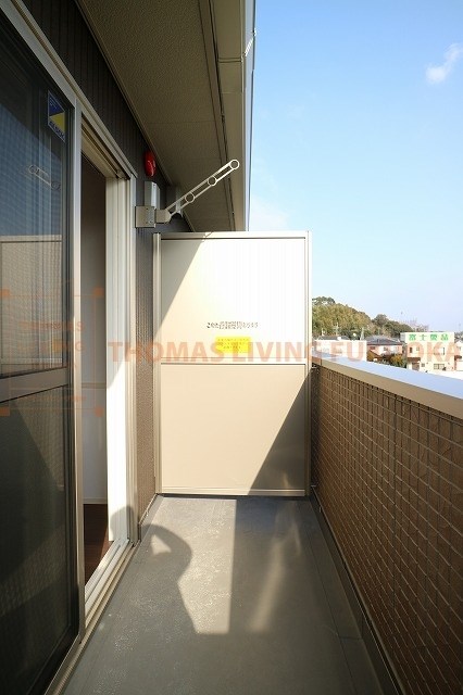 バルコニー　陽当たり良好