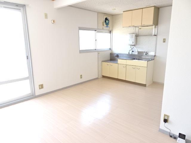 居室・リビング　リビングダイニングキッチン