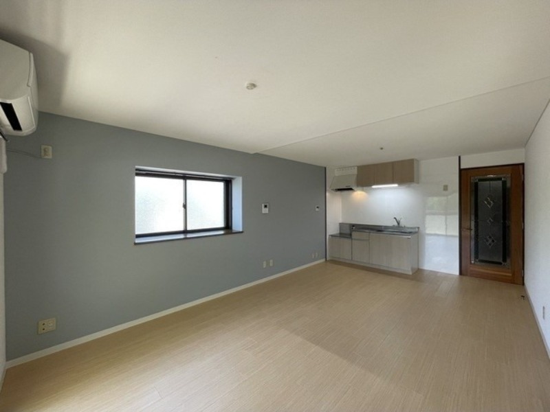 居室・リビング　図面と現状に相違がある場合には現状を優先