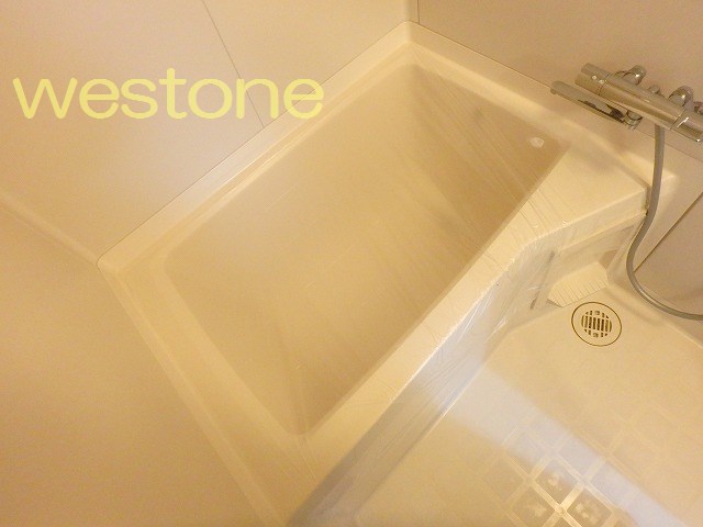 バス・シャワールーム　お風呂です