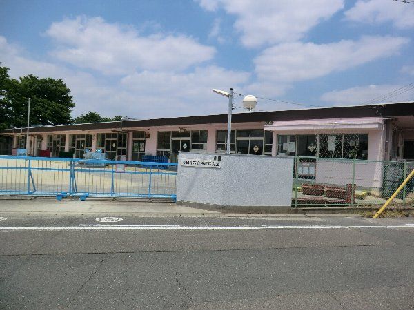 幼稚園・保育園　柏原保育園（幼稚園・保育園）まで375m