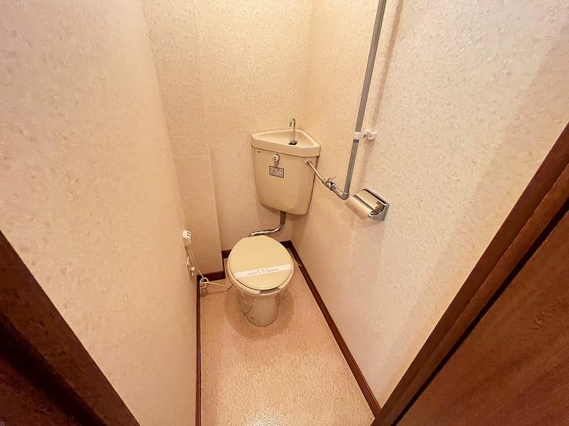 トイレ　トイレ