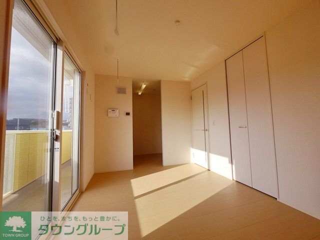 居室・リビング　室内画像