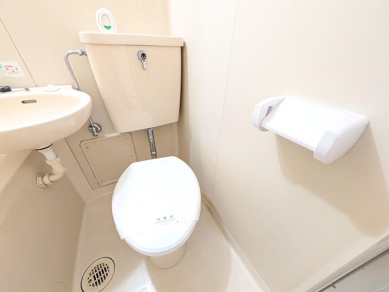 トイレ　トイレ