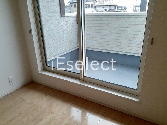 バルコニー　お洗濯物はこちらで