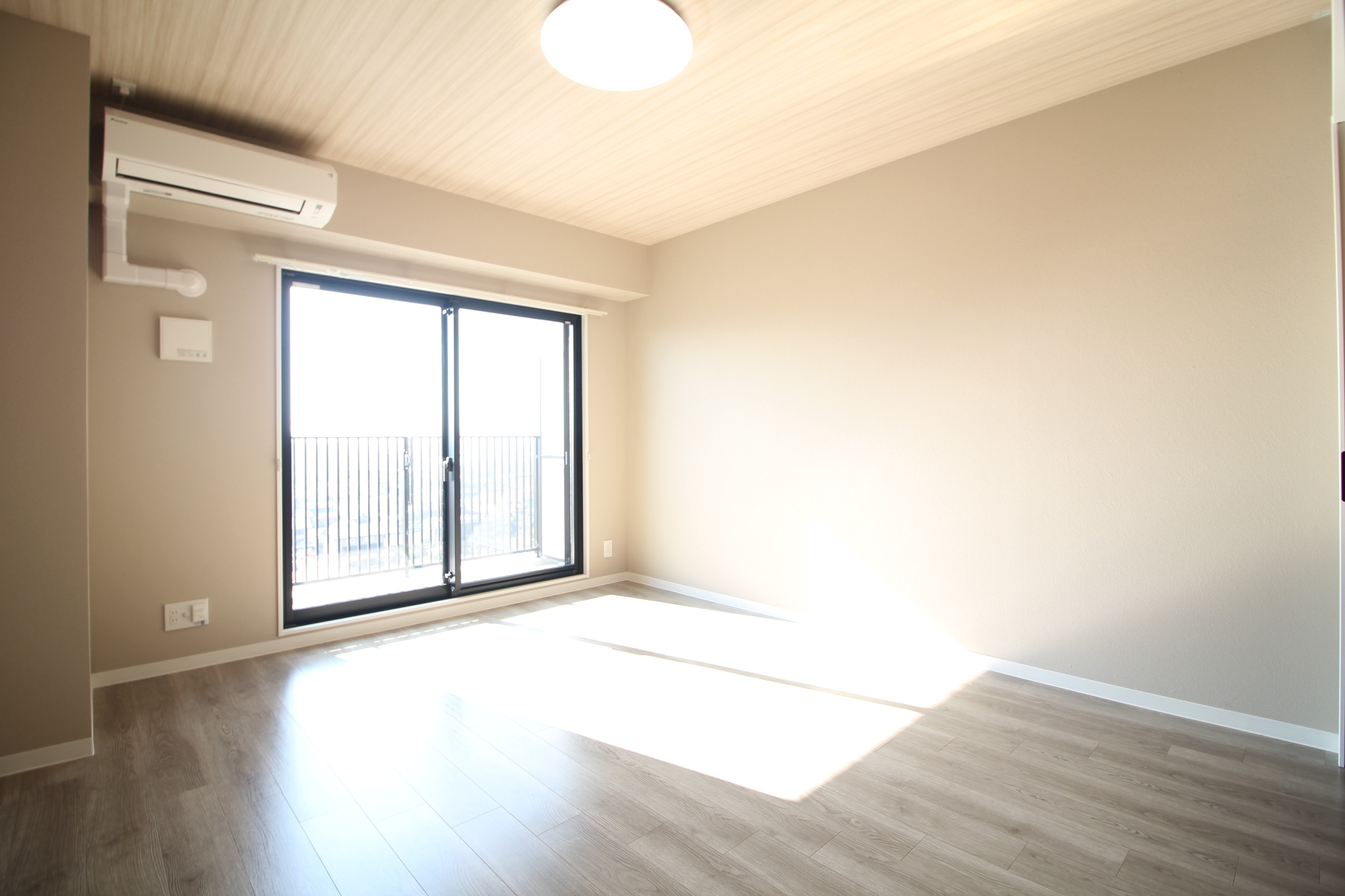 居室・リビング　居室☆