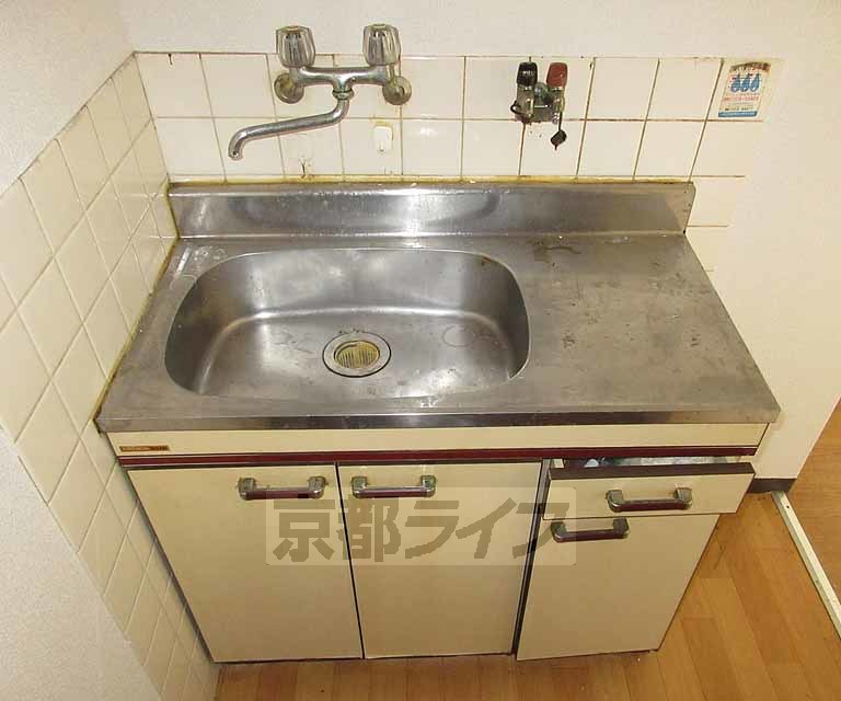 キッチン　コンパクトなキッチンで使いやすいです！