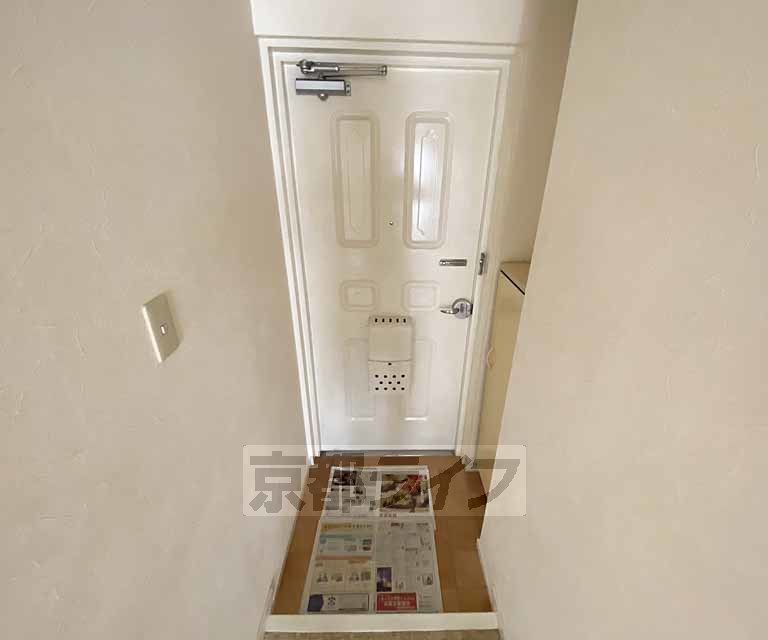 玄関　大きな段差がありません