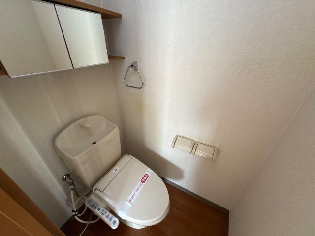 トイレ　シャワー付トイレ