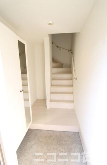 玄関　※モデルルーム