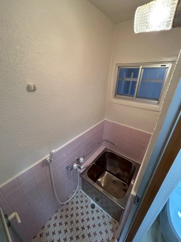 バス・シャワールーム　お風呂で日々の疲れを落としましょう