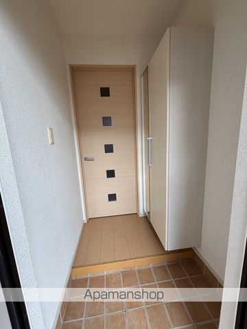 サニーヒルズIの玄関写真