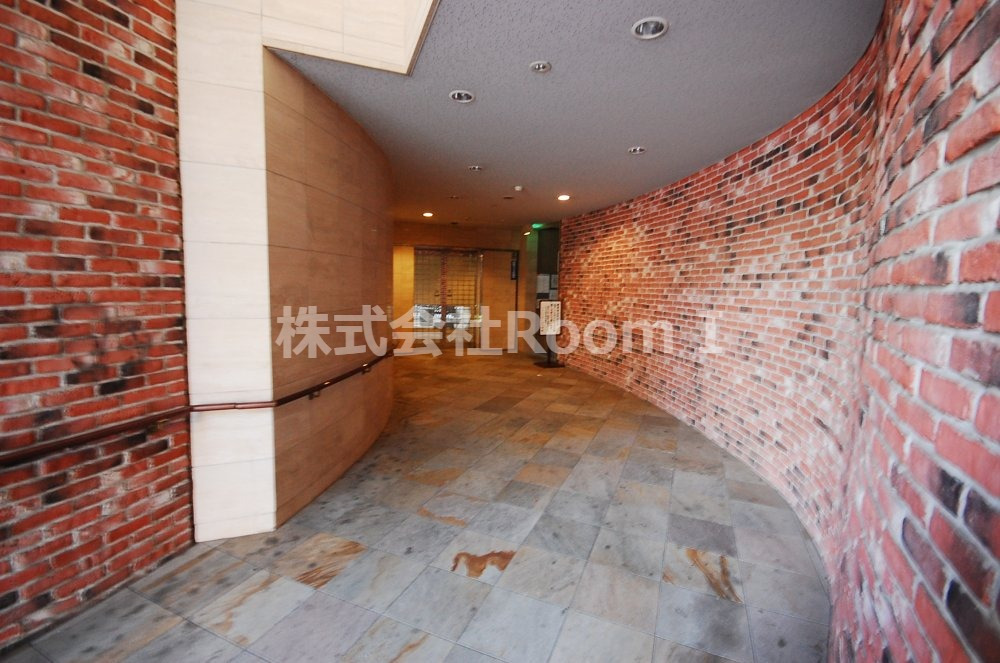 ロビー　建物の内部です