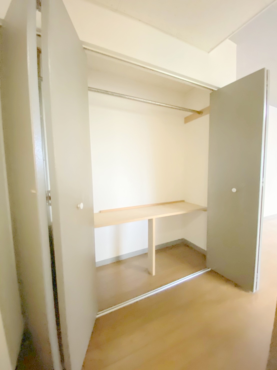 収納　衣類の収納に便利なクローゼット付きです♪