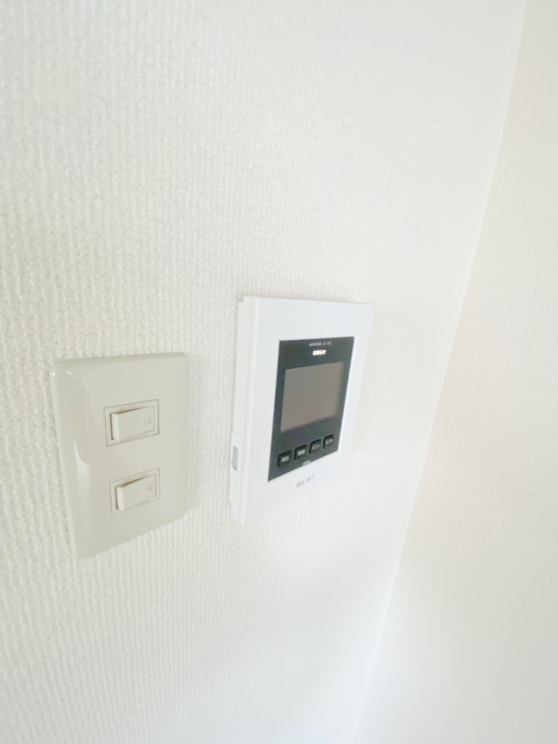 セキュリティ　来客の顔が見えて安心！TVモニターホン付きです♪