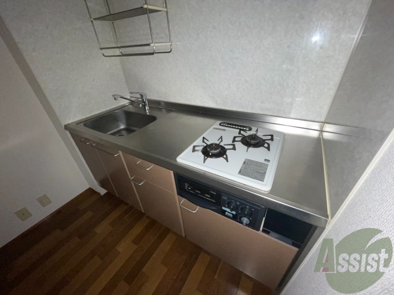 キッチン　キッチンにはガスコンロが設置してありますよ！