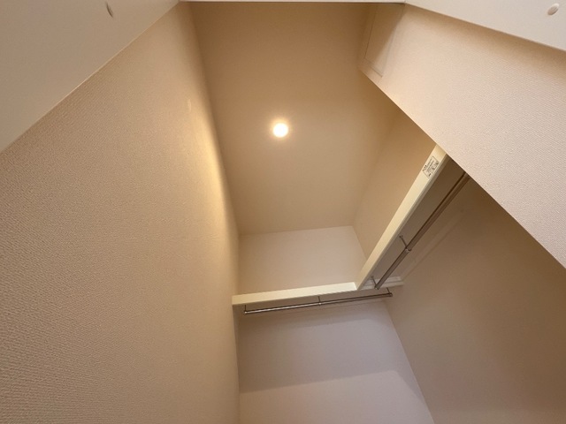 その他部屋・スペース　洋室からキッチン