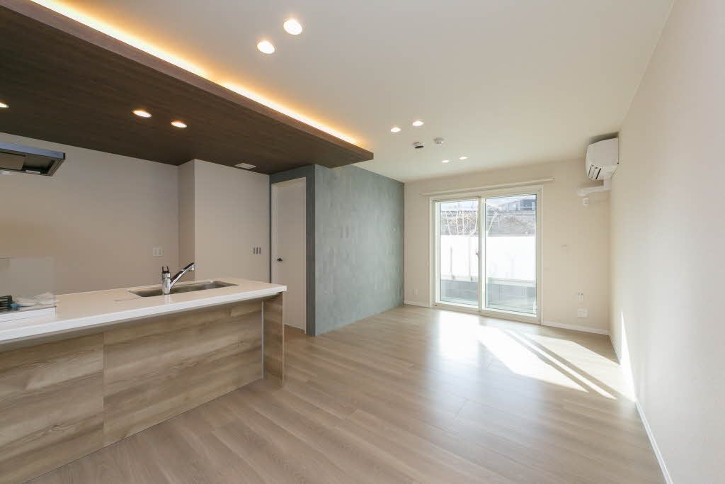 居室・リビング　ＬＤＫ　独りでも、友人とでも、夫婦でも、みんなが、楽しくゆ…