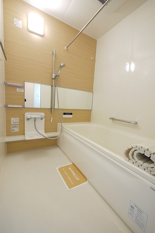 バス・シャワールーム　同仕様写真