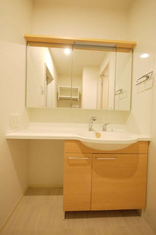 洗面設備　同仕様写真