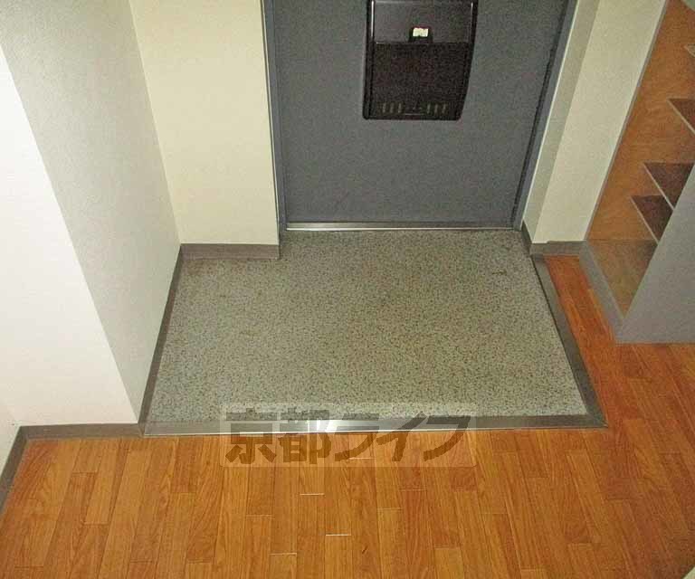 玄関　キッチン収納です。