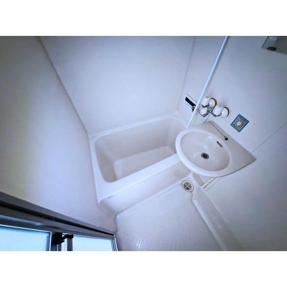 バス・シャワールーム　いつでもあったか追炊き給湯