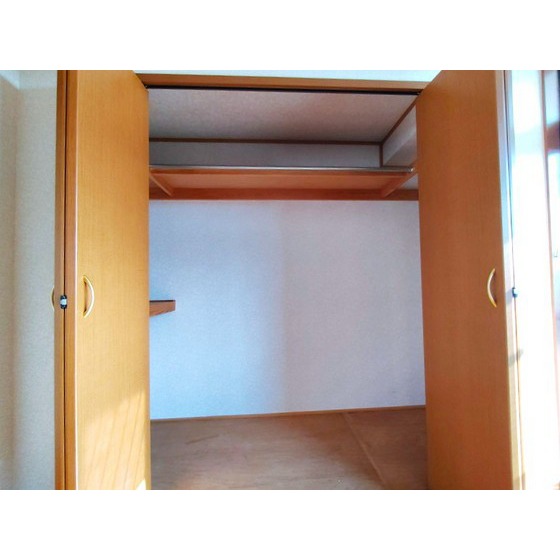 収納　たっぷり収納できる一面収納