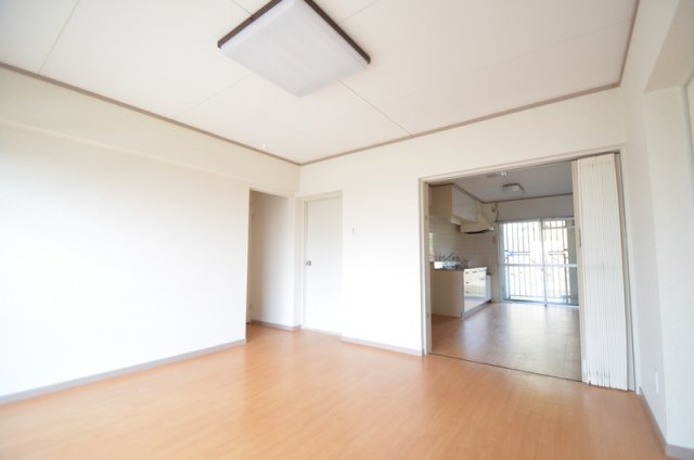 居室・リビング　リビング