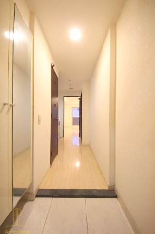 玄関　クラウンハイム北心斎橋フラワーコート