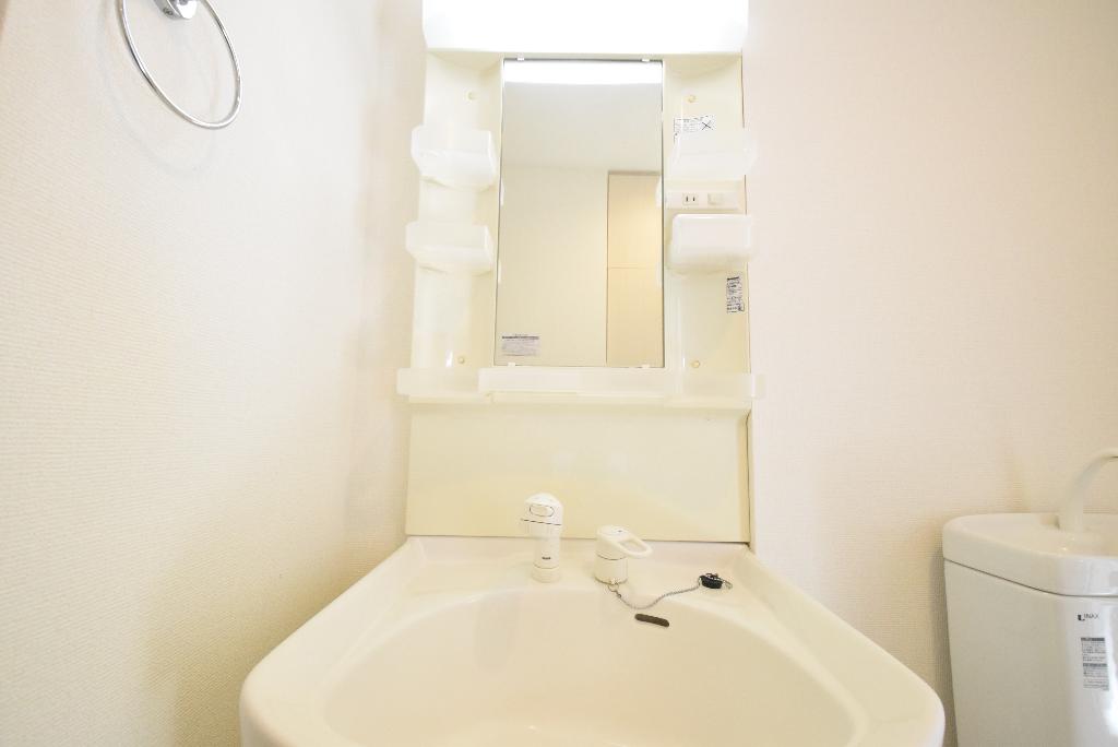 洗面設備　洗髪洗面化粧台