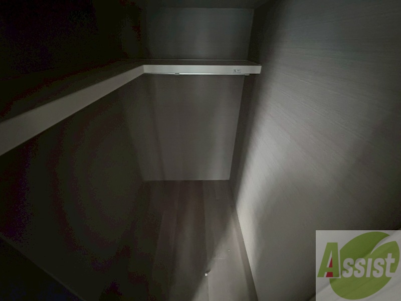 収納　クローゼットは奥行きもあり、荷物が多い方でも安心です。