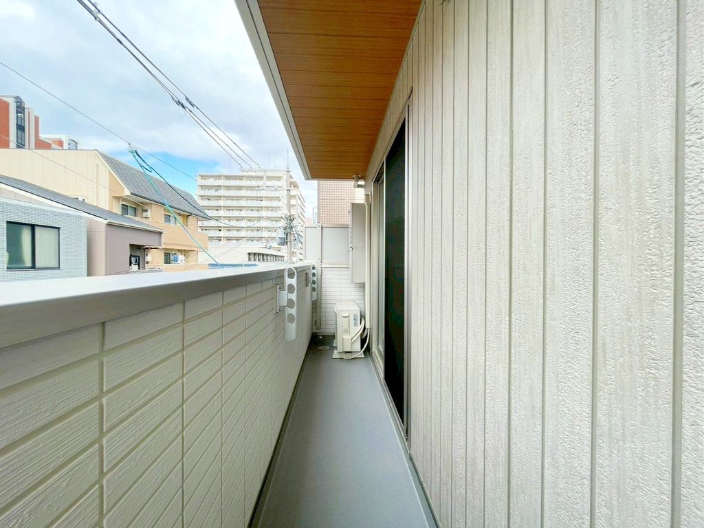 バルコニー　庭