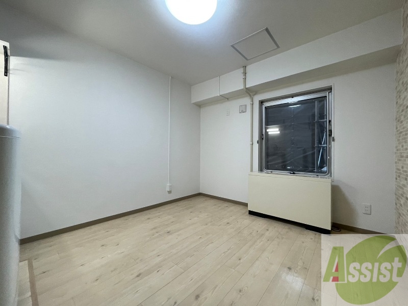 その他部屋・スペース　フローリングと壁のカラーが明るい雰囲気ですね！